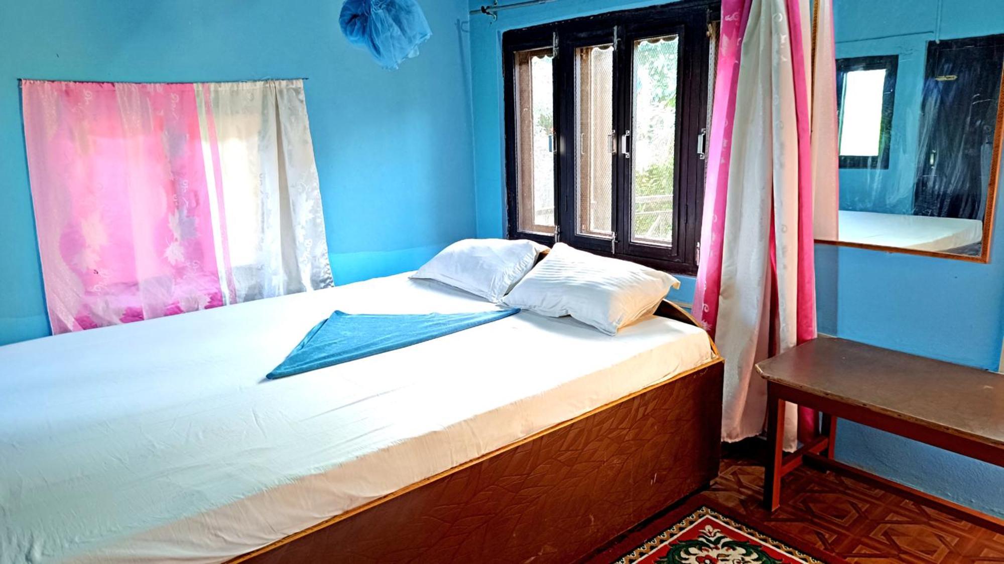 Mr. B'S Place Bardiya Rum bild